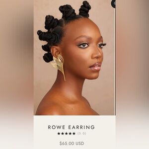 ISO-NOT FOR SALE. Looking to purchase Khoi Rowe earrings.